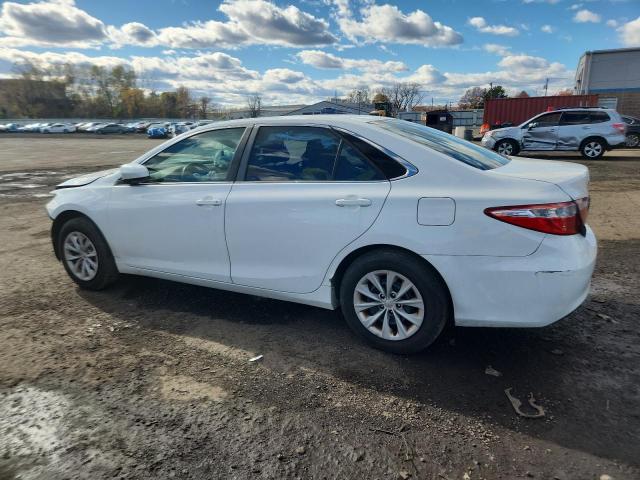 Photo 2 from auction – 2015 TOYOTA CAMRY LE/X with VIN 4T4BF1FK0FR461126