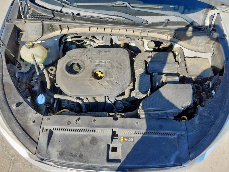 Photo 12 from auction – 2016 HYUNDAI TUCSON LIM with VIN KM8J33A44GU116766