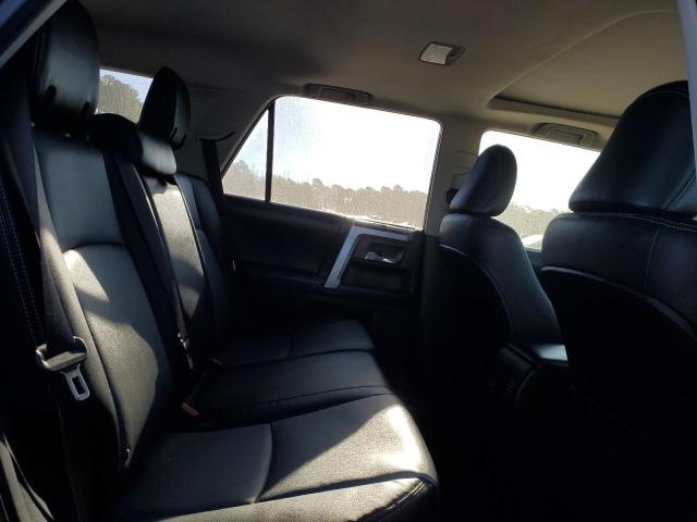 Photo 11 from auction – 2016 TOYOTA 4RUNNER SR with VIN JTEZU5JR2G5118579