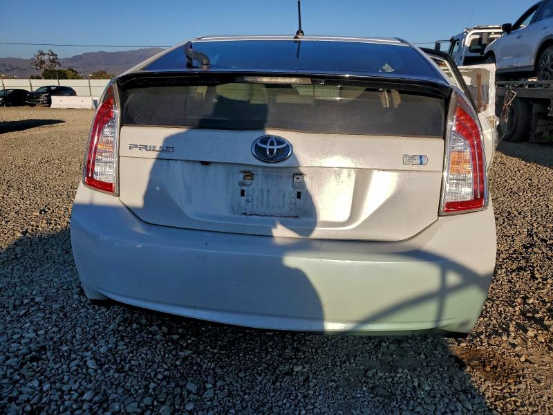 Photo 6 from auction – 2015 TOYOTA PRIUS with VIN JTDKN3DUXF1903512