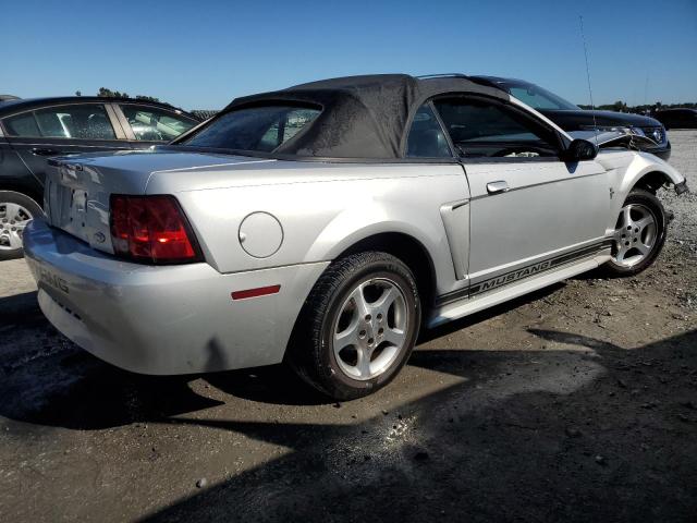 Photo 3 from auction – 2001 FORD MUSTANG with VIN 1FAFP44451F135473
