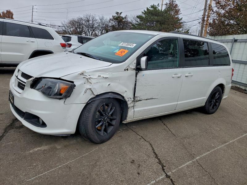 DODGE GRAND CARA 2019 with VIN 2C4RDGEG4KR661050 - Photo from auction