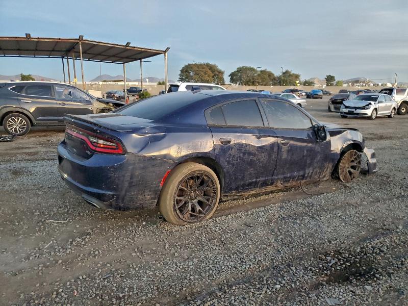 Photo 3 from auction – 2015 DODGE CHARGER R/ with VIN 2C3CDXCT5FH838825