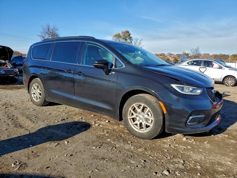 Photo 4 from auction – 2022 CHRYSLER PACIFICA T with VIN 2C4RC1BG2NR218100