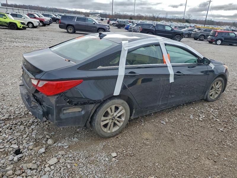 Photo 3 from auction – 2012 HYUNDAI SONATA GLS with VIN 5NPEB4AC5CH354507