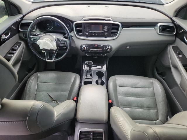 Photo 8 from auction – 2016 KIA SORENTO EX with VIN 5XYPH4A15GG032520