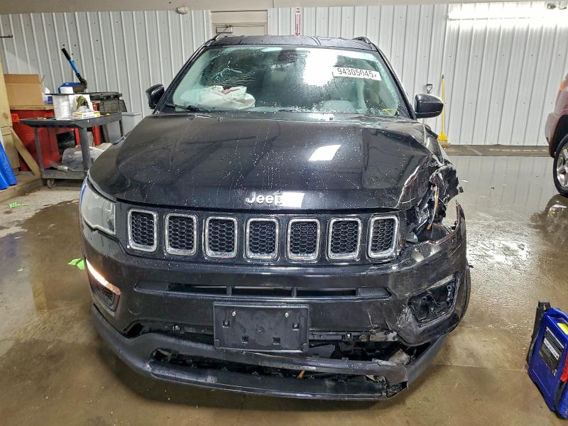 Photo 5 from auction – 2018 JEEP COMPASS SP with VIN 3C4NJCAB4JT489351