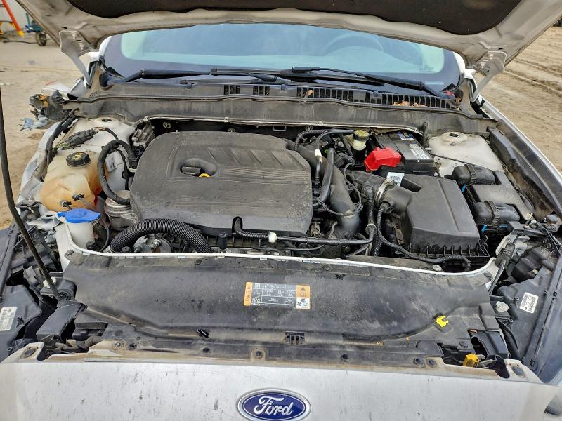 Photo 11 from auction – 2014 FORD FUSION SE with VIN 3FA6P0HD1ER384834