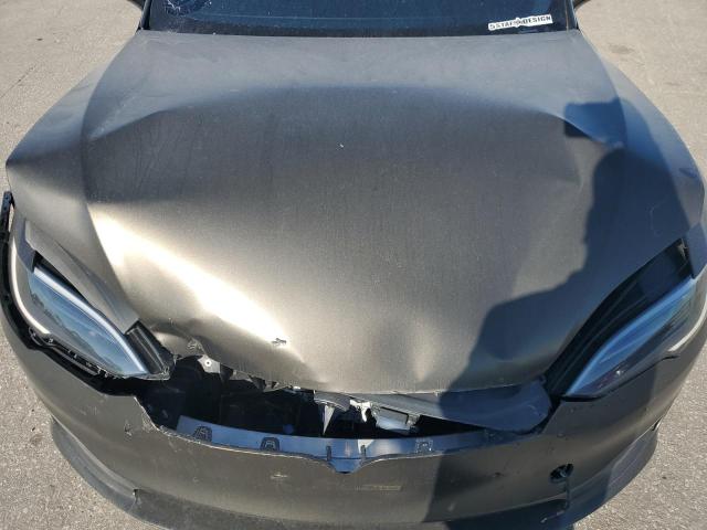Photo 11 from auction – 2022 TESLA MODEL S with VIN 5YJSA1E52NF478428