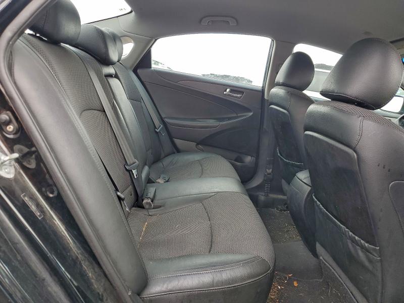 Photo 10 from auction – 2011 HYUNDAI SONATA SE with VIN 5NPEC4AC4BH227338
