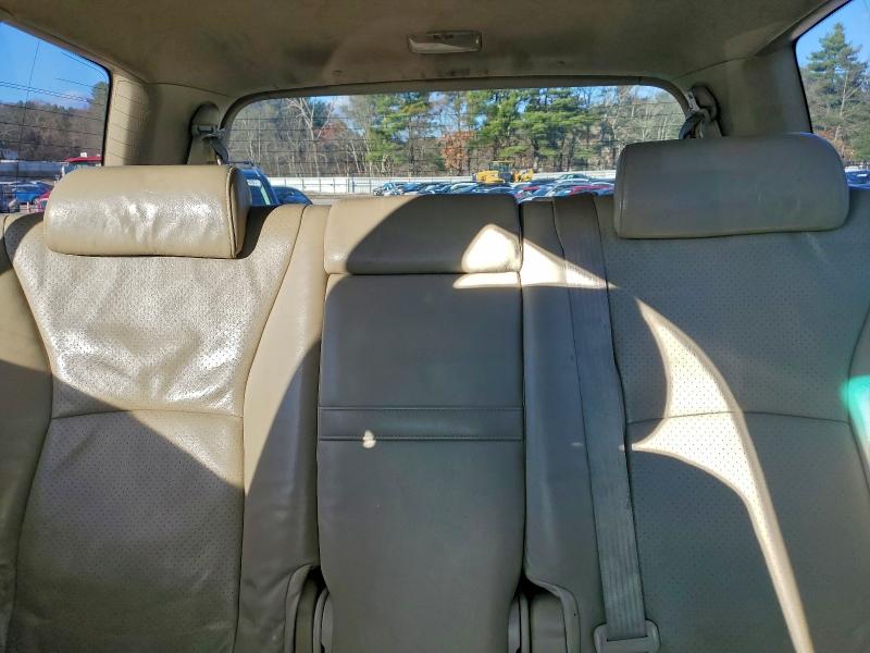 Photo 10 from auction – 2006 TOYOTA HIGHLANDER with VIN JTEEP21A260183474