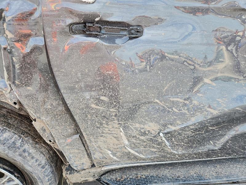 Photo 10 from auction – 2023 JEEP WAGONEER L with VIN 1C4SJSBP4PS540896