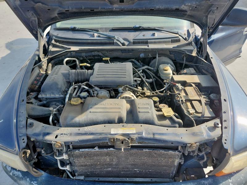 Photo 12 from auction – 2002 DODGE DURANGO SL with VIN 1B4HR48N92F184979