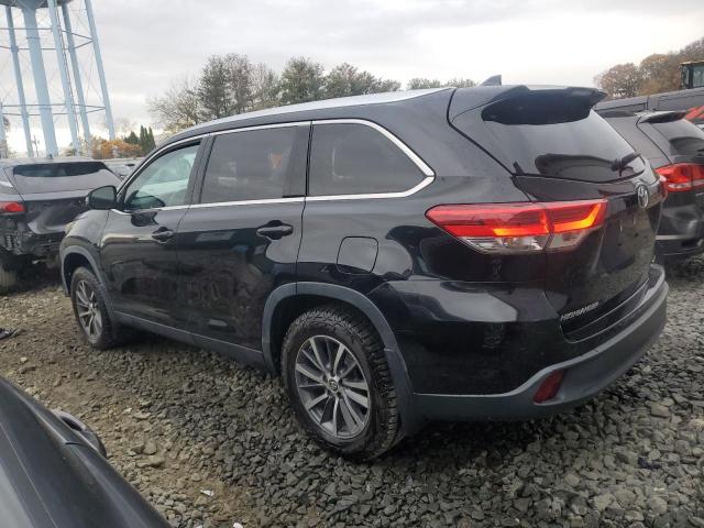 Photo 2 from auction – 2019 TOYOTA HIGHLANDER with VIN 5TDJZRFH6KS621545