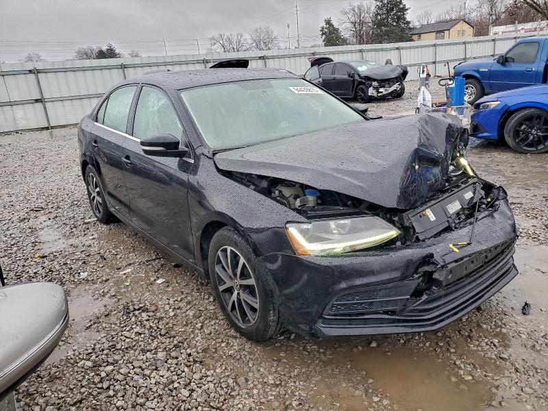 Photo 4 from auction – 2017 VOLKSWAGEN JETTA SE with VIN 3VWDB7AJ8HM352132