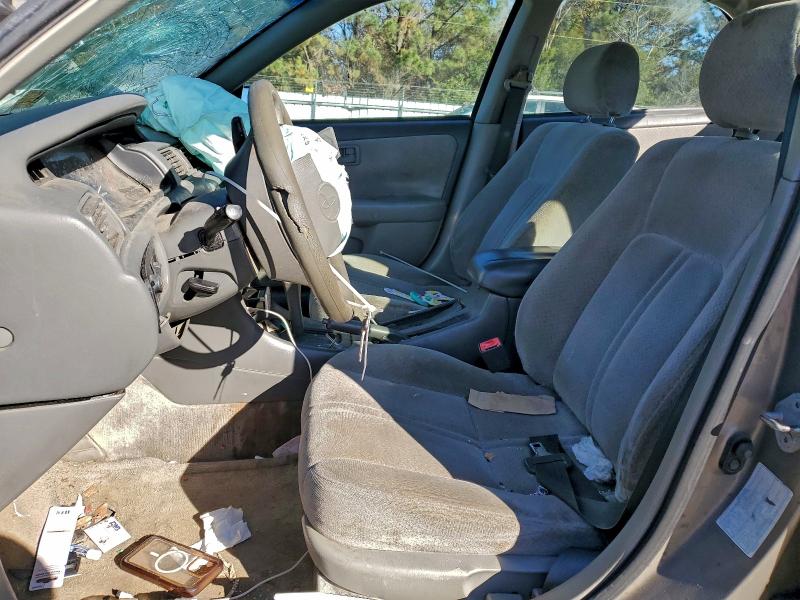 Photo 7 from auction – 2000 TOYOTA CAMRY LE with VIN 4T1BF22K8YU103989