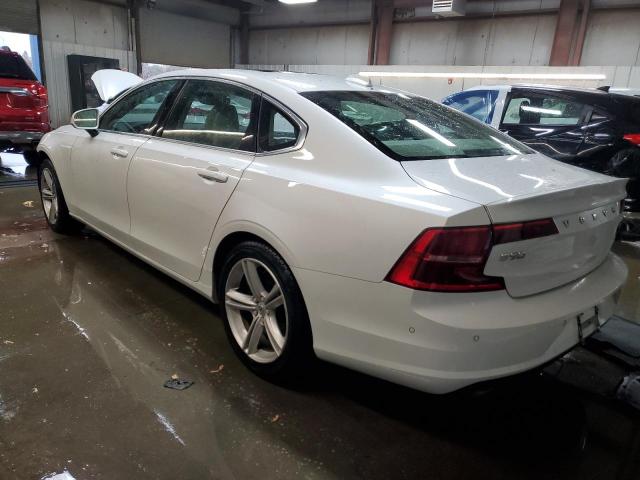 Photo 2 from auction – 2018 VOLVO S90 T5 MOM with VIN LVY982AK2JP022353