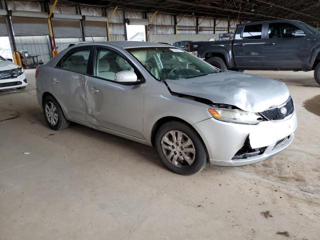 Photo 4 from auction – 2010 KIA FORTE EX with VIN KNAFU4A23A5820628