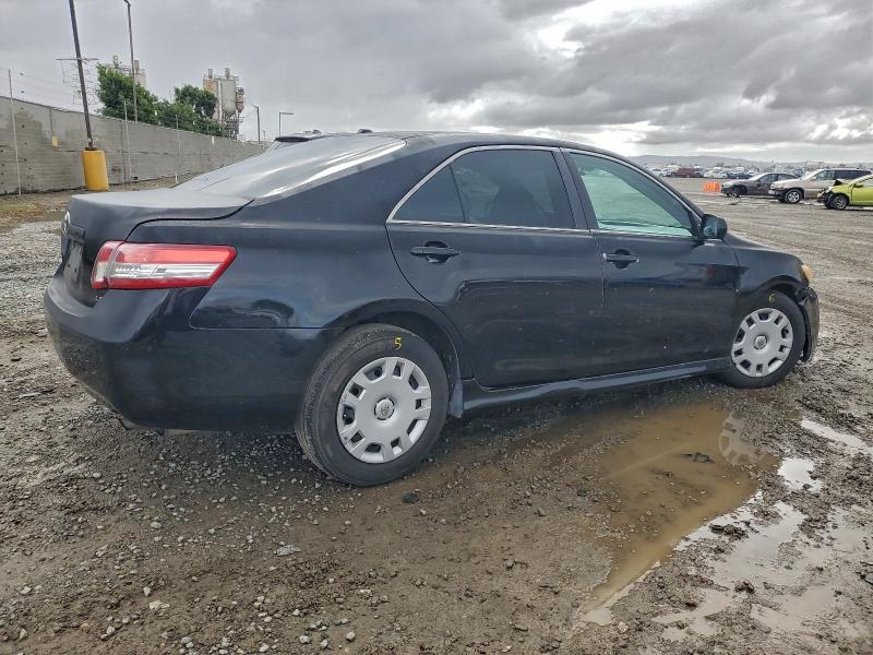 Photo 3 from auction – 2010 TOYOTA CAMRY BASE with VIN 4T1BF3EK1AU082166