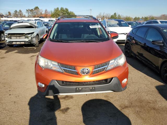 Photo 5 from auction – 2015 TOYOTA RAV4 XLE with VIN JTMRFREV0FD159729