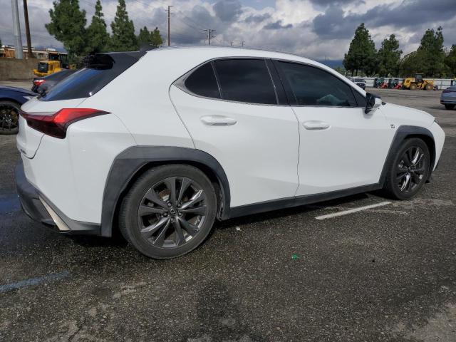 Photo 3 from auction – 2019 LEXUS UX 200 with VIN JTHY3JBH4K2007347