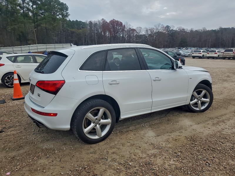 Photo 3 from auction – 2017 AUDI Q5 PREMIUM with VIN WA1M2AFP8HA057553