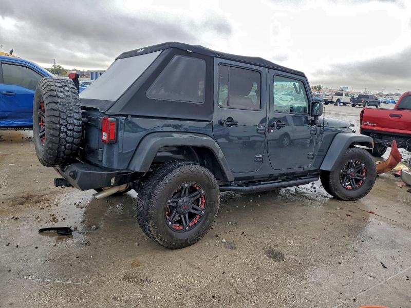 Photo 3 from auction – 2016 JEEP WRANGLER U with VIN 1C4BJWDG3GL249353