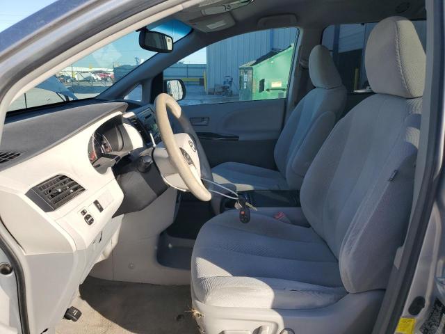 Photo 7 from auction – 2013 TOYOTA SIENNA LE with VIN 5TDKK3DC5DS323908