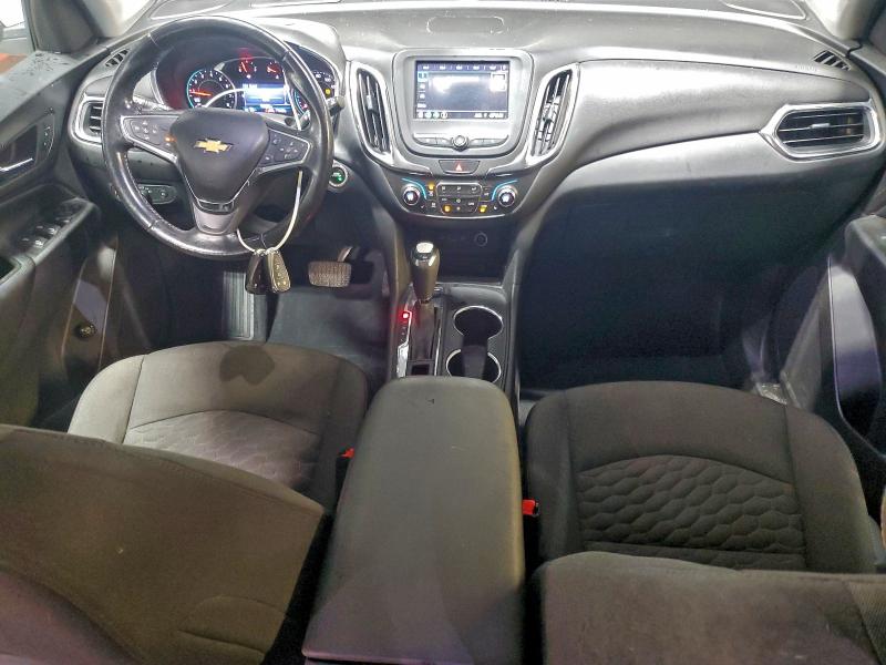 Photo 8 from auction – 2020 CHEVROLET EQUINOX LT with VIN 3GNAXUEV8LS565144