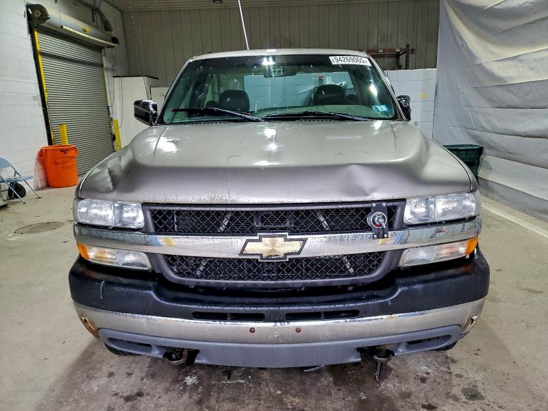 Photo 5 from auction – 2001 CHEVROLET SILVERADO with VIN 1GCHK24U91E228041