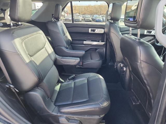 Photo 11 from auction – 2022 FORD EXPLORER L with VIN 1FMSK8FH5NGC11803