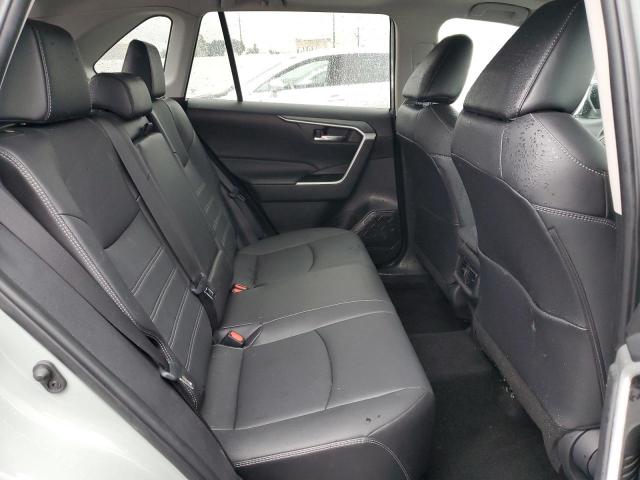 Photo 11 from auction – 2022 TOYOTA RAV4 XLE P with VIN 2T3C1RFV4NW229155