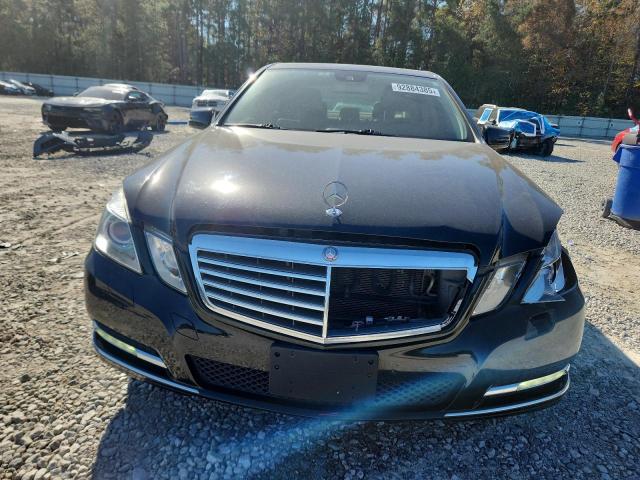 Photo 5 from auction – 2011 MERCEDES-BENZ E 350 with VIN WDDHF5GB9BA472965