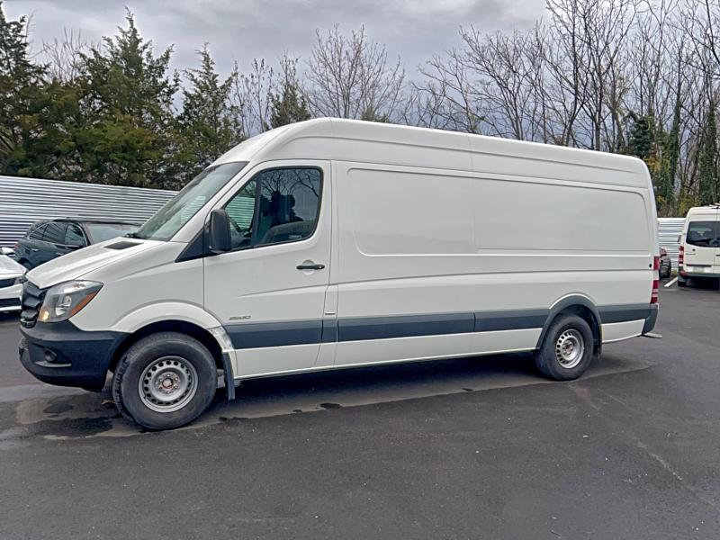 Photo 2 from auction – 2014 MERCEDES-BENZ SPRINTER 2 with VIN WD3PE8DE4E5899714