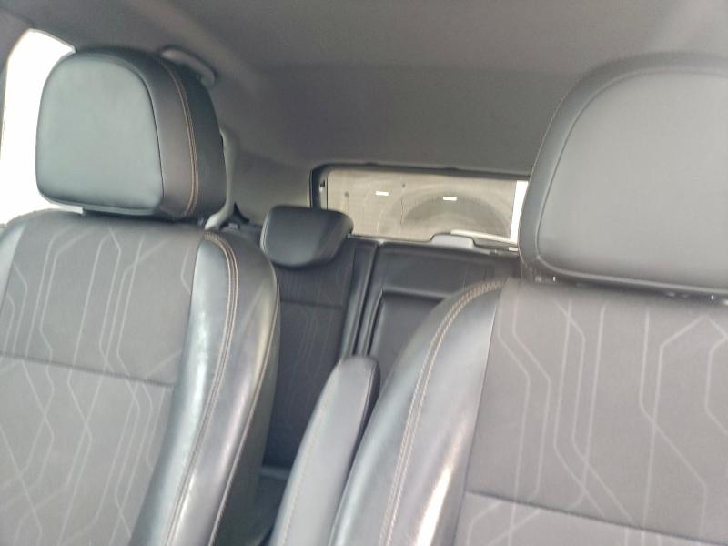 Photo 10 from auction – 2019 CHEVROLET TRAX with VIN 3GNCJLSB1KL370574