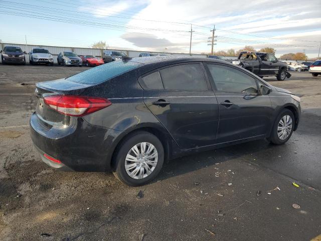 Photo 3 from auction – 2017 KIA FORTE LX with VIN 3KPFK4A72HE097390