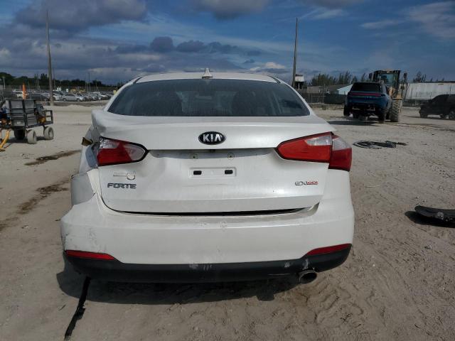 Photo 6 from auction – 2016 KIA FORTE EX with VIN KNAFX4A80G5553212