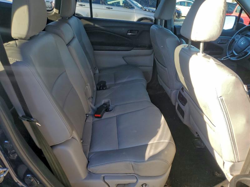 Photo 11 from auction – 2017 HONDA PILOT EXL with VIN 5FNYF6H65HB100475