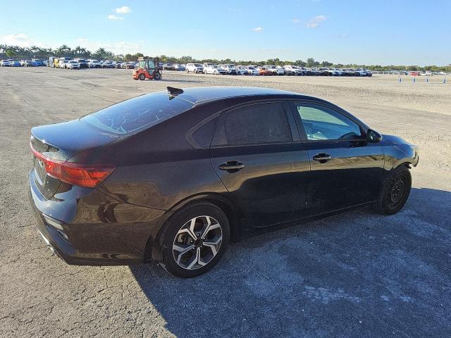 Photo 3 from auction – 2021 KIA FORTE FE with VIN 3KPF24AD7ME349599