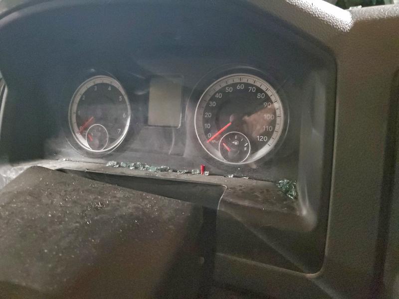 Photo 9 from auction – 2015 RAM 1500 ST with VIN 1C6RR7KT8FS716193