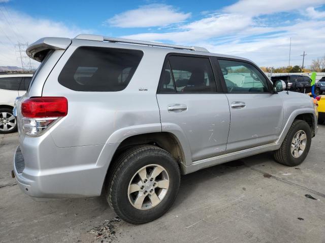 Photo 3 from auction – 2011 TOYOTA 4RUNNER SR with VIN JTEBU5JR1B5066579