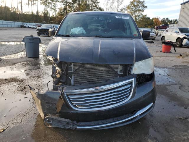 Photo 5 from auction – 2013 CHRYSLER TOWN & COU with VIN 2C4RC1BG6DR692663