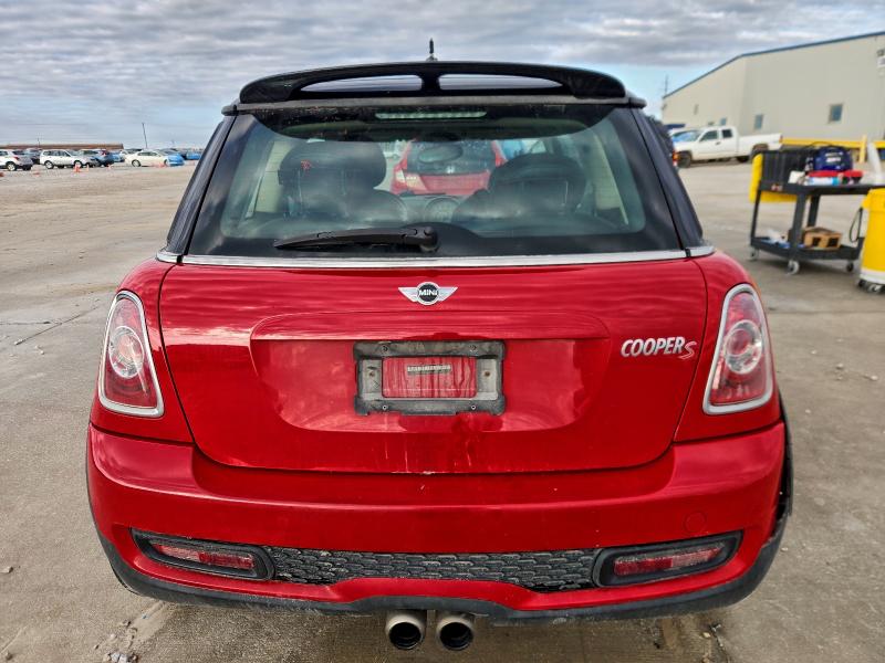 Photo 6 from auction – 2012 MINI COOPER S with VIN WMWSV3C51CTY26147