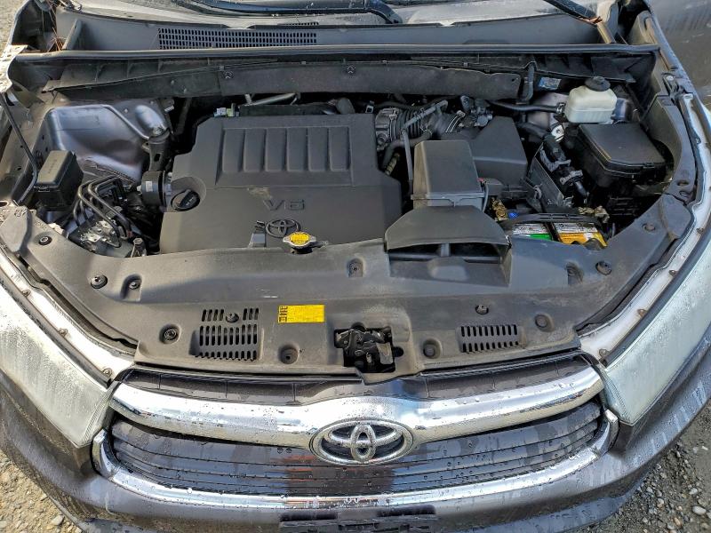 Photo 12 from auction – 2015 TOYOTA HIGHLANDER with VIN 5TDKKRFHXFS068333