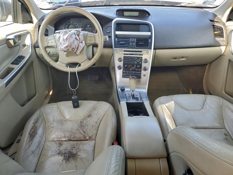 Photo 8 from auction – 2010 VOLVO XC60 3.2 with VIN YV4982DZXA2086196