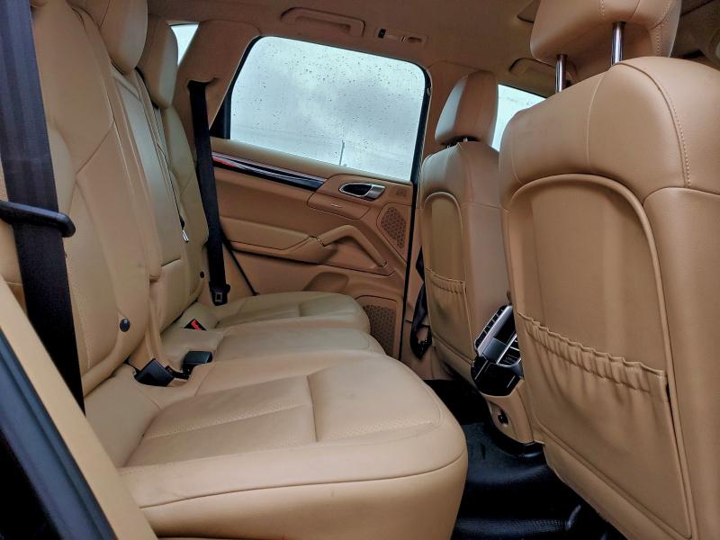 Photo 11 from auction – 2012 PORSCHE CAYENNE with VIN WP1AA2A24CLA12554