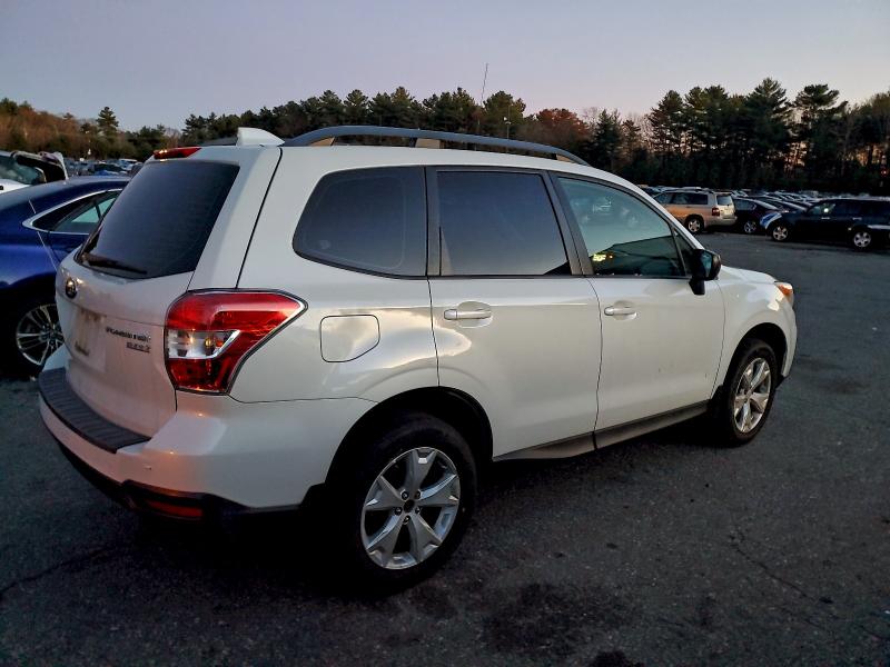 Photo 3 from auction – 2016 SUBARU FORESTER 2 with VIN JF2SJABC2GH527294