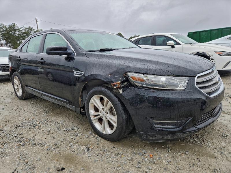 Photo 4 from auction – 2014 FORD TAURUS SEL with VIN 1FAHP2E87EG122996
