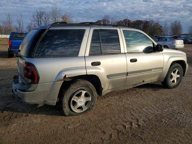 Photo 3 from auction – 2002 CHEVROLET TRAILBLAZE with VIN 1GNDT13S122435359