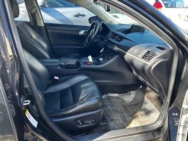 Photo 5 from auction – 2013 LEXUS CT 200 with VIN JTHKD5BH2D2162976
